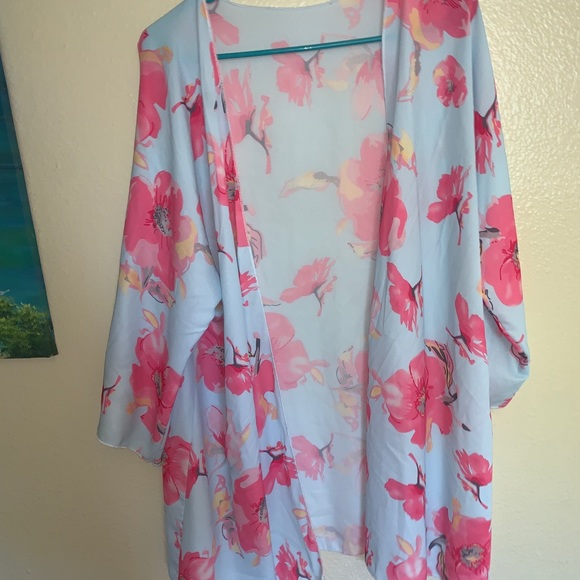 cover up blue with pink flowers - Picture 1 of 3